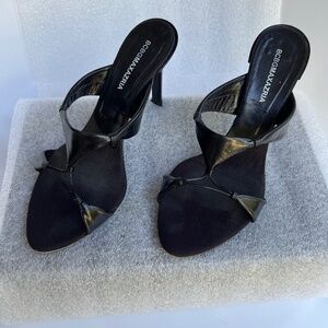 BCBGMaxazria Multy Sandal  Black Leather Size 6